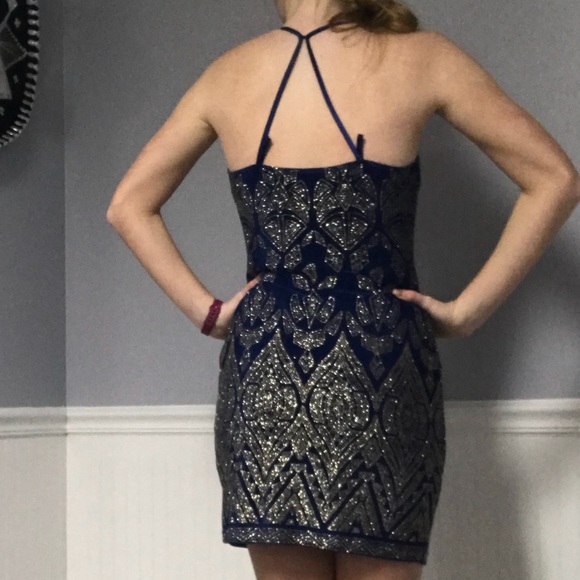 Sparkly DRESS - Picture 6 of 7